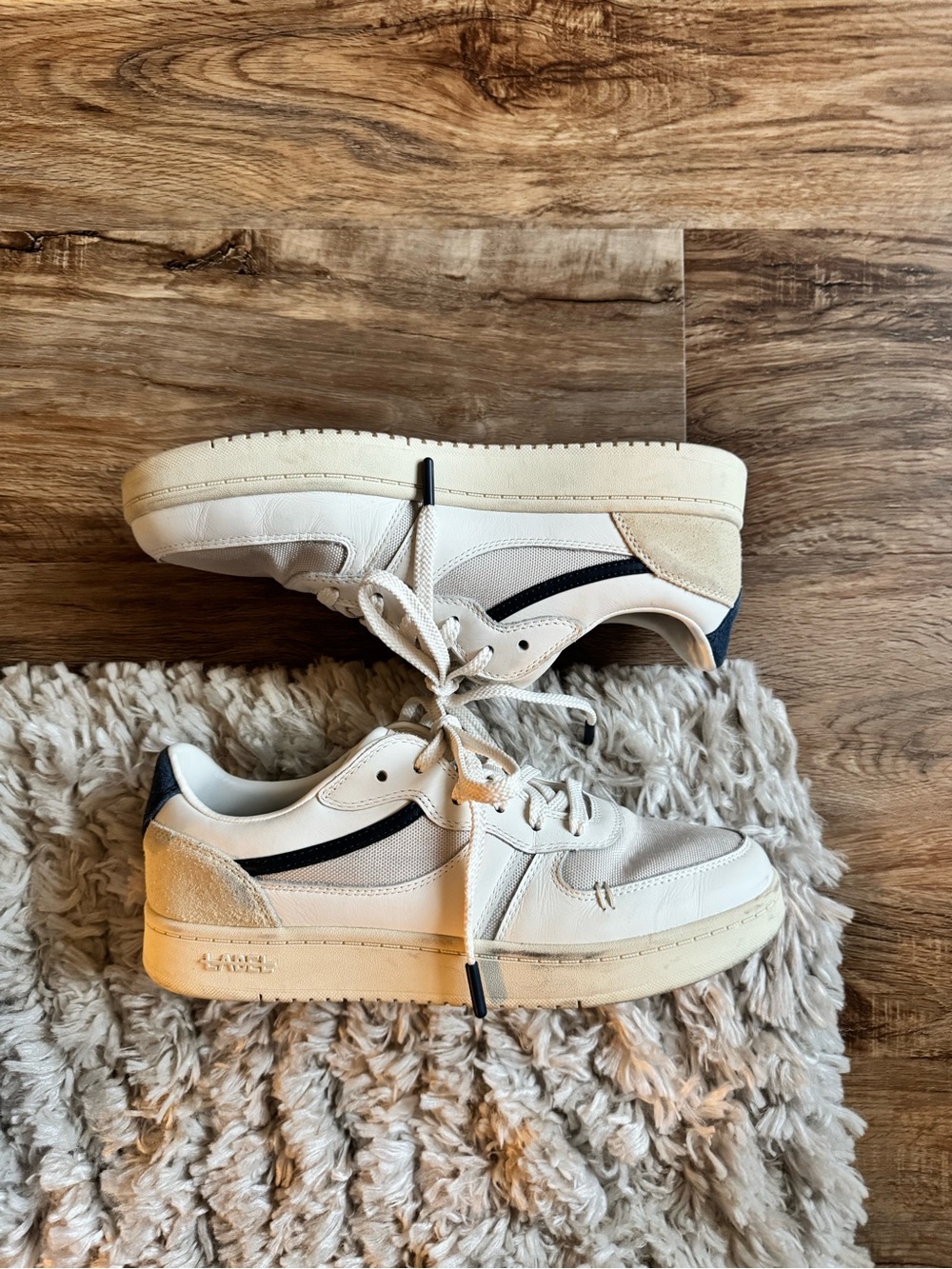 Label Retro GT Low Sneakers M10.5/W12 Suede